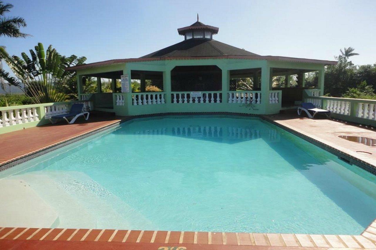Hidden Paradise Resort Hotel 内格里尔 外观 照片