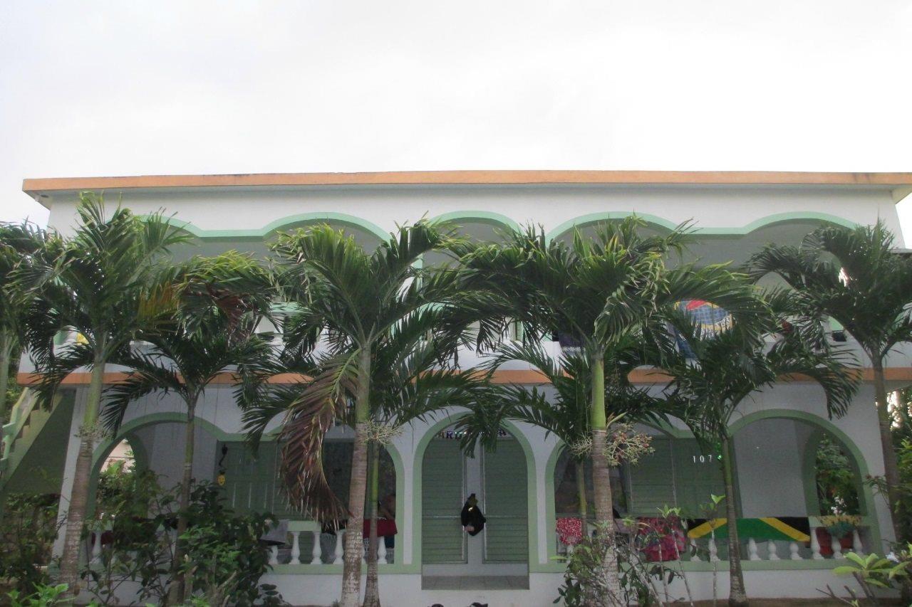 Hidden Paradise Resort Hotel 内格里尔 外观 照片