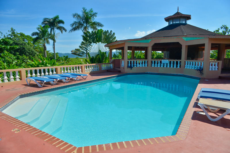 Hidden Paradise Resort Hotel 内格里尔 外观 照片
